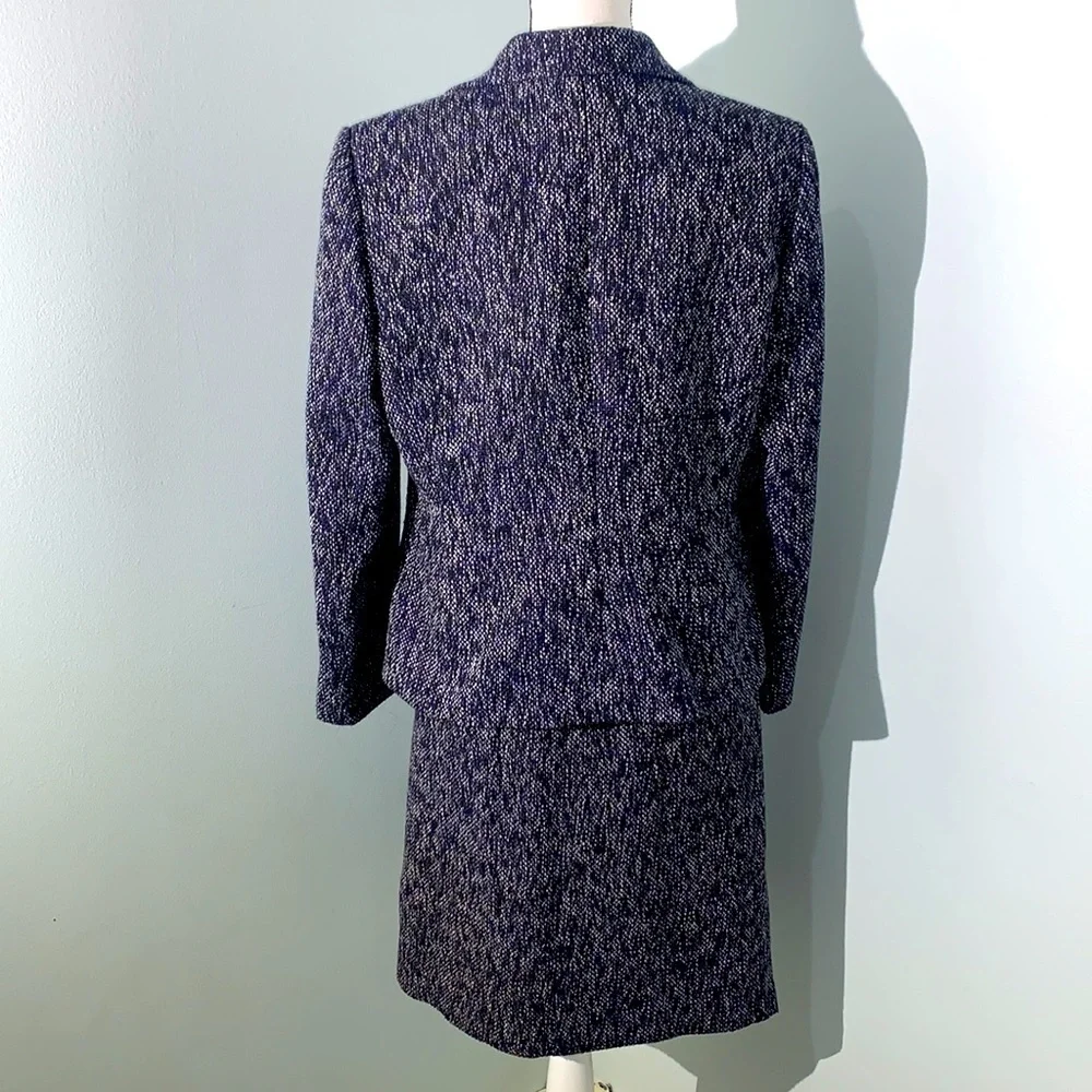 Tahari Arthur S Levine Navy Metallic Tweed 2 Piece Skirt Set Size 12P Go…